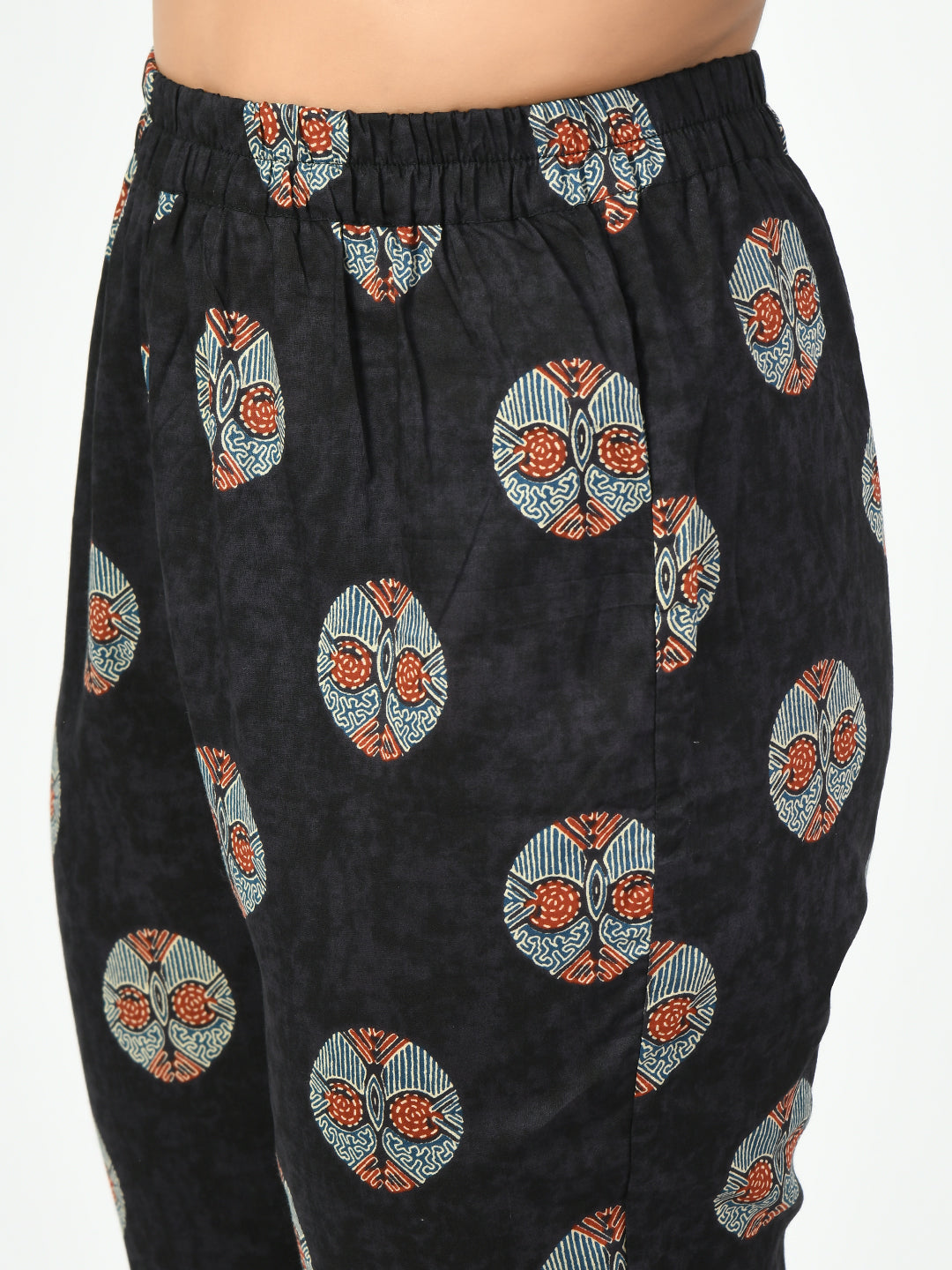 Women's Black Printed Kurta With Trouser