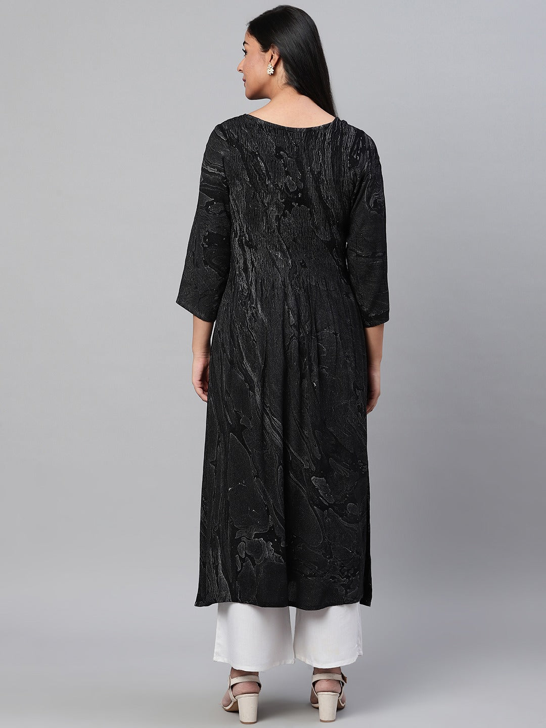 Color_Black