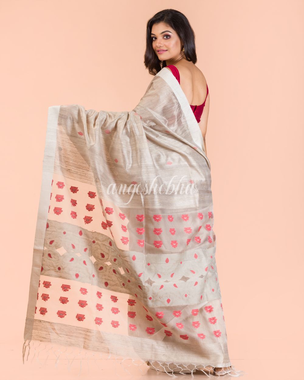 Women's Silver Beige Handwoven Matka Silk Saree