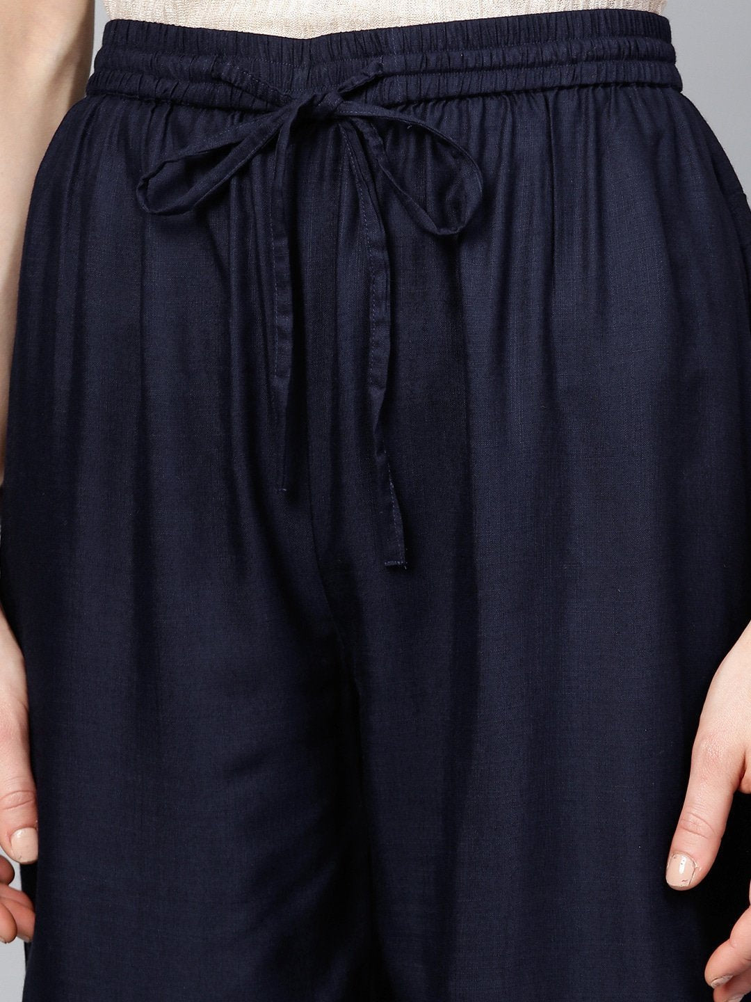 Color_Navy Blue