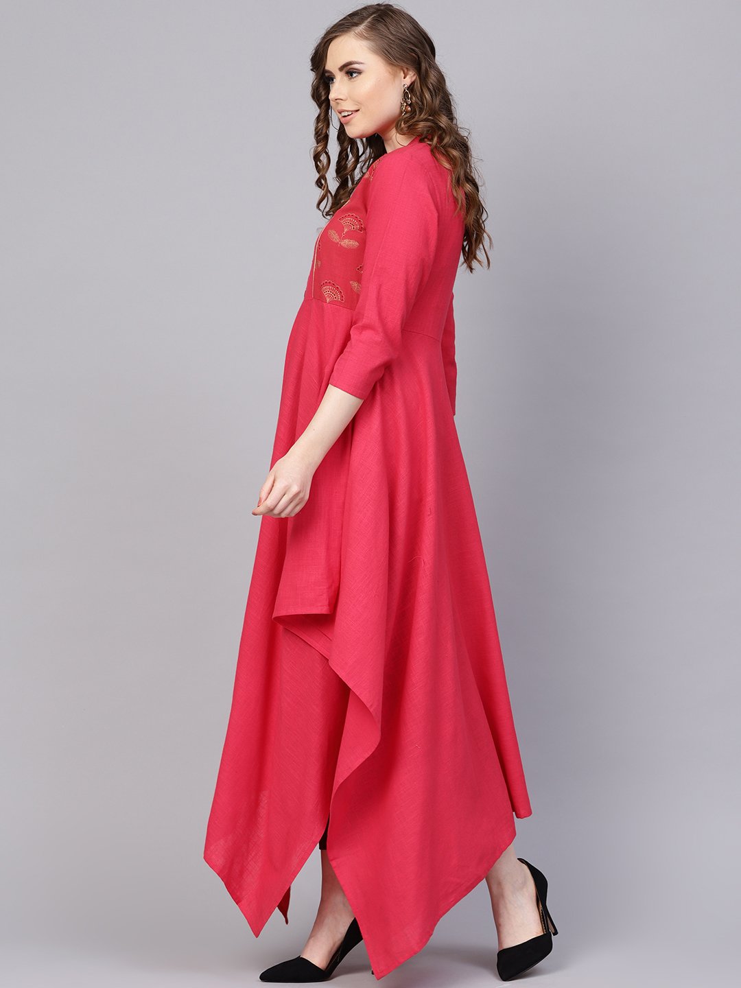 Women's Cotton Fushia Pink Asyemmetric Kurta With Madarin Collar & 3/4 Sleeves