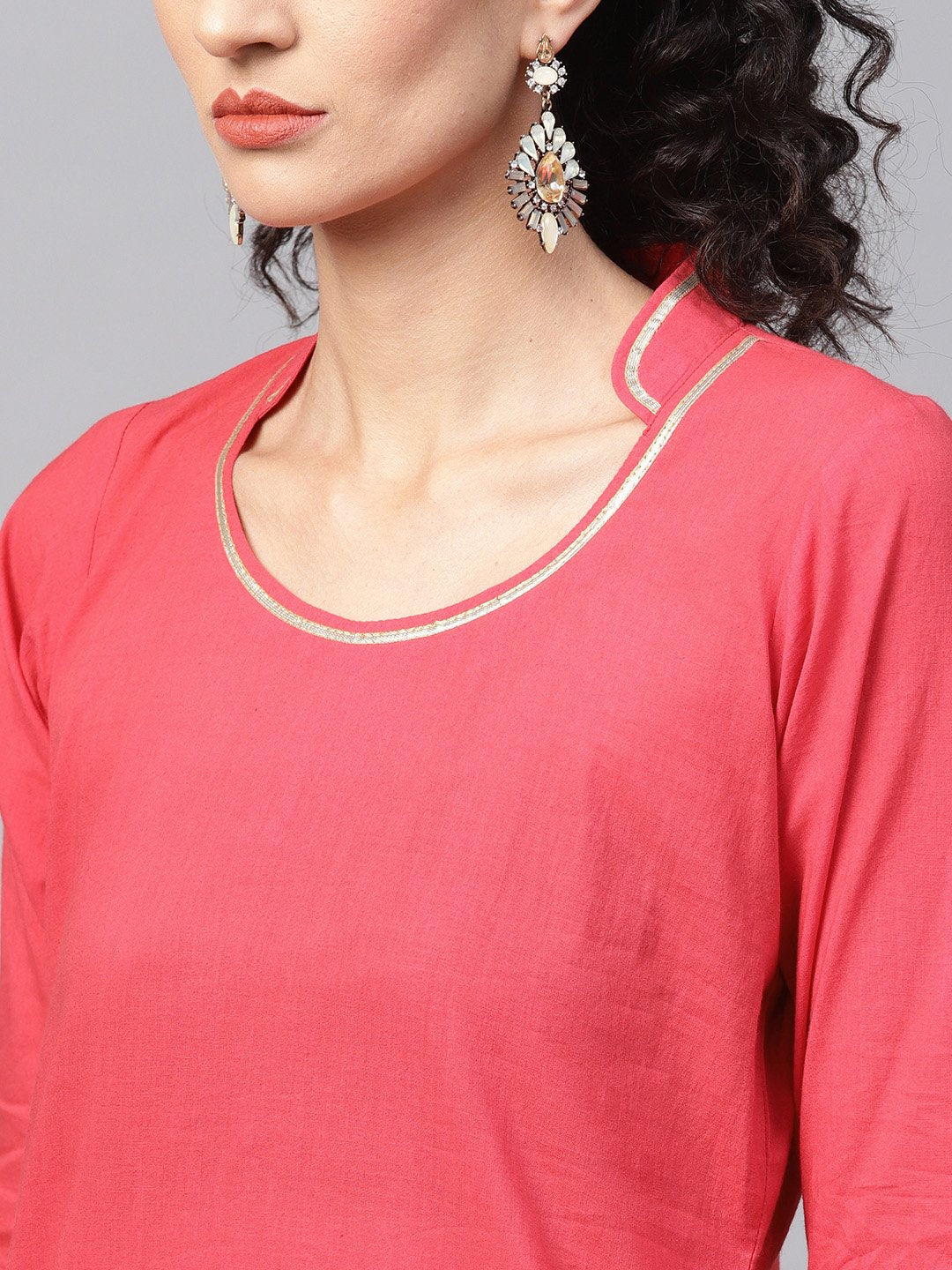 Women's Solid Red Kurta Set With Sharara & Contrasting Dupatta