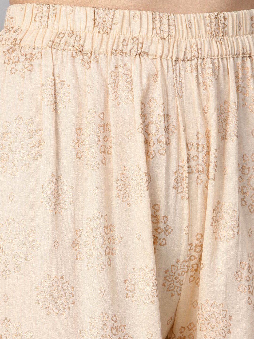 Women's Cream 3/4Th Sleeve Kurta Set With Gold Printed Sharara & Powder Blue Checked Dupatta