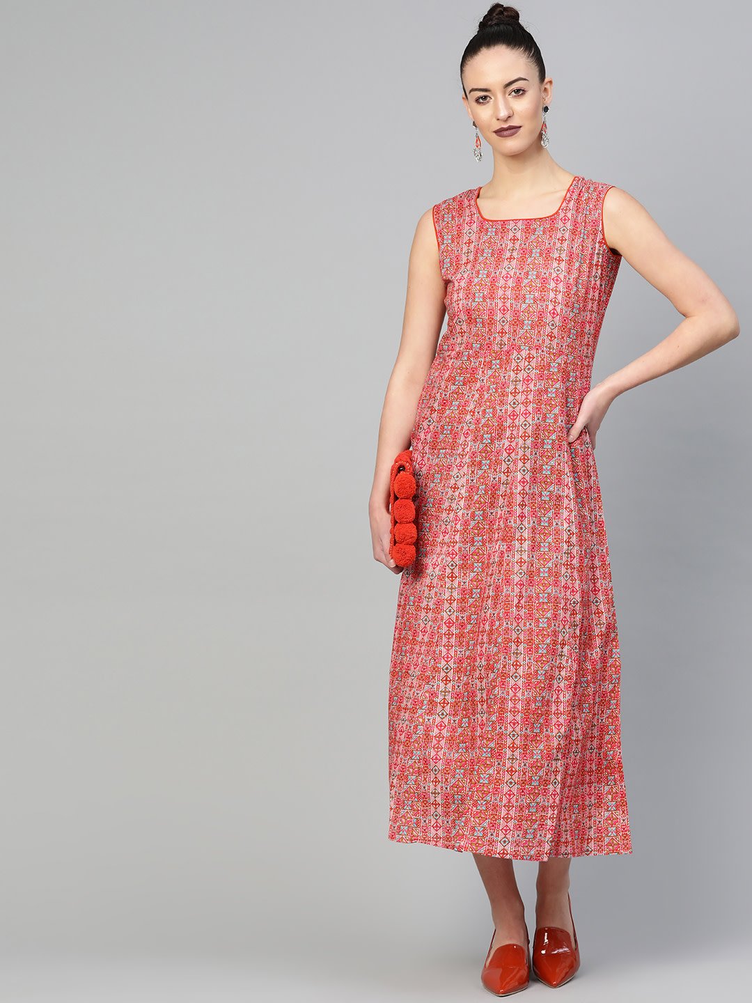 Women's Red & Pink Geometric Printed Maxi Dress