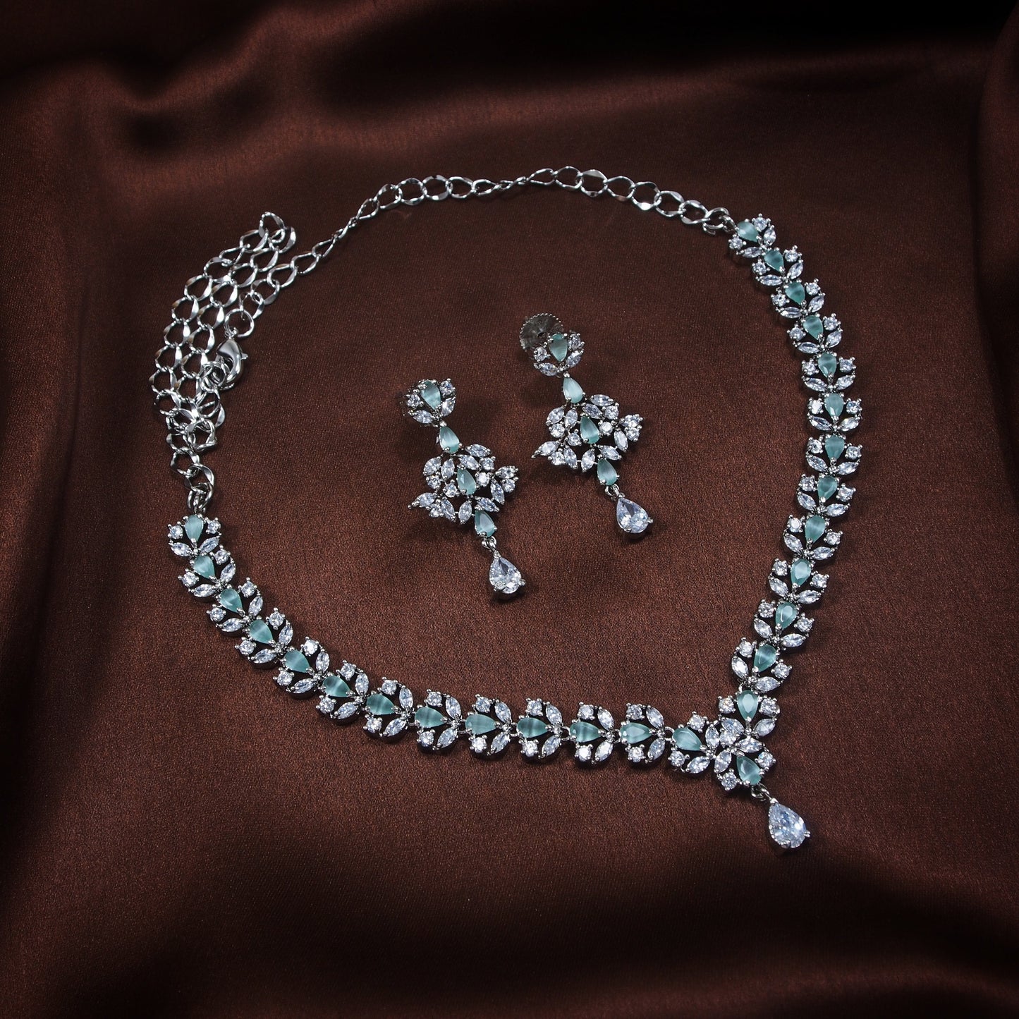 Women's Rhodium Mint Jewellery Set