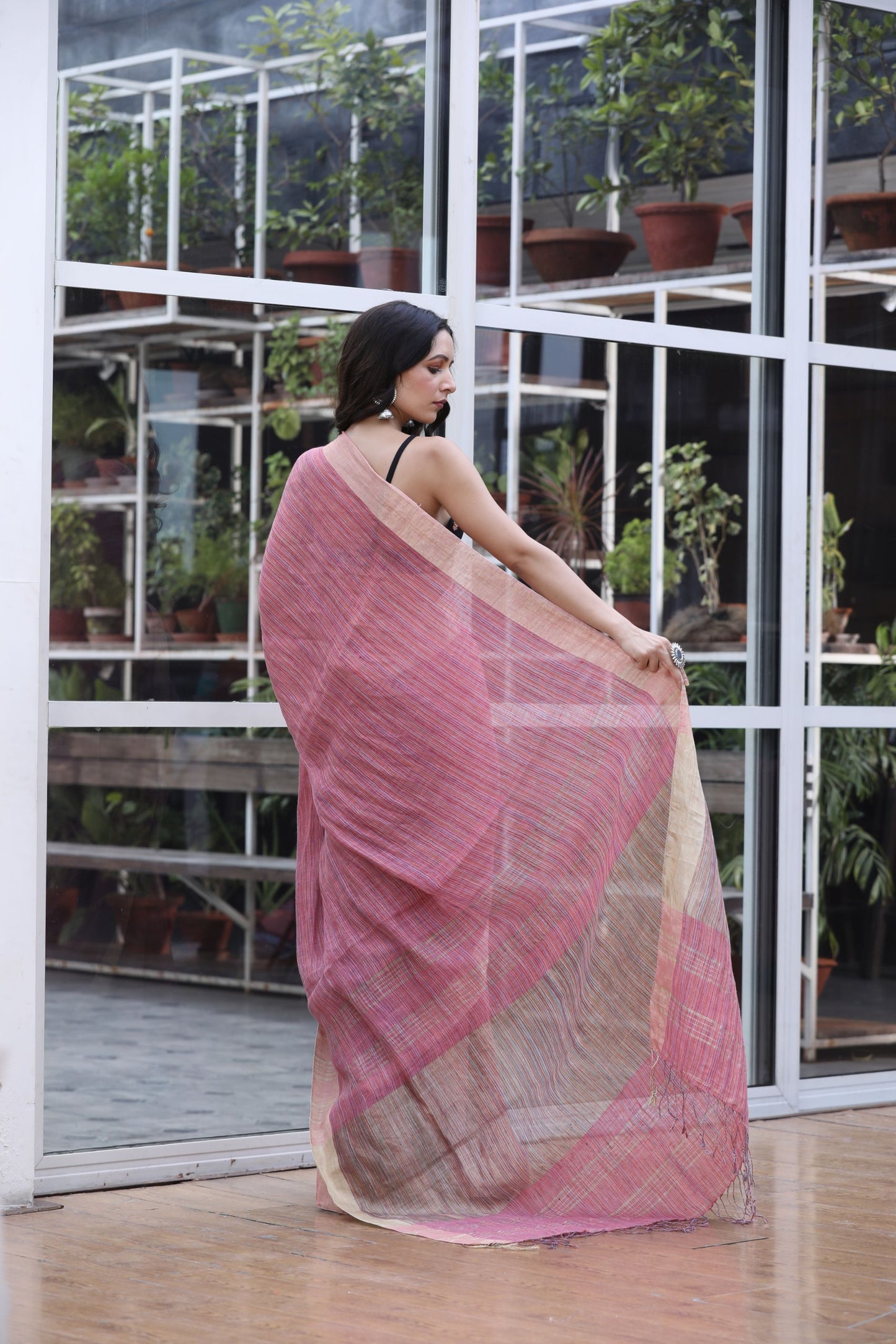 Women's Pink handwoven linen saree