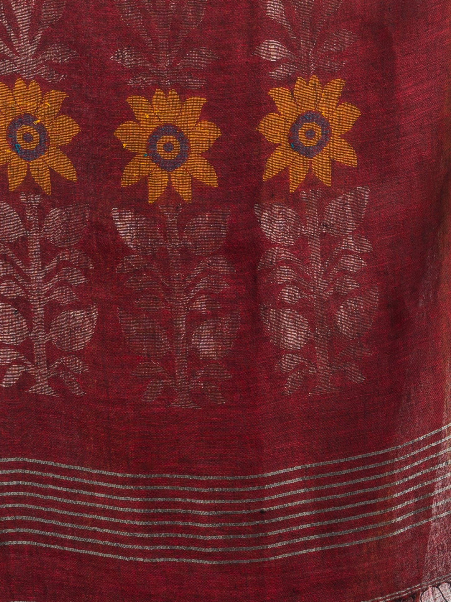Women's Moroon with jamdani pallu in temple border handwoven linen saree