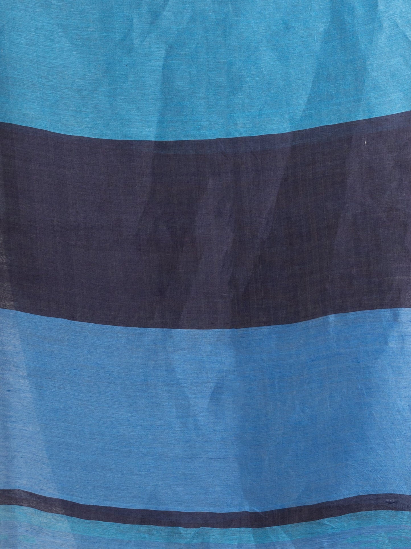 Women's Sky blue And Black Silk Lilne Ckeck Handloom saree