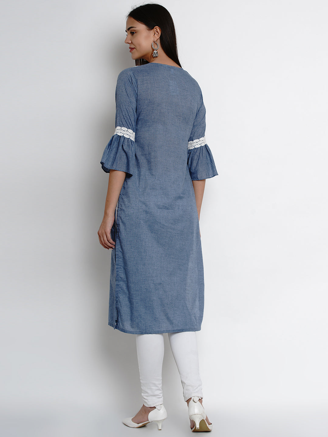 Women's  Blue Solid Lace Detailing Straight Kurta