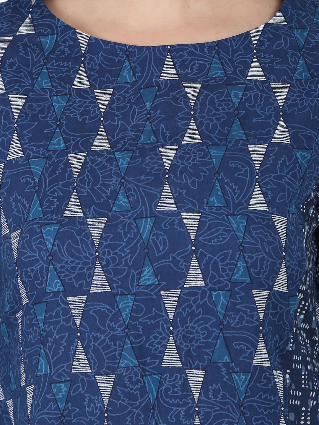 Women's Blue Printed 3/4Th Cotton A-Line Kurta With Side Pocket