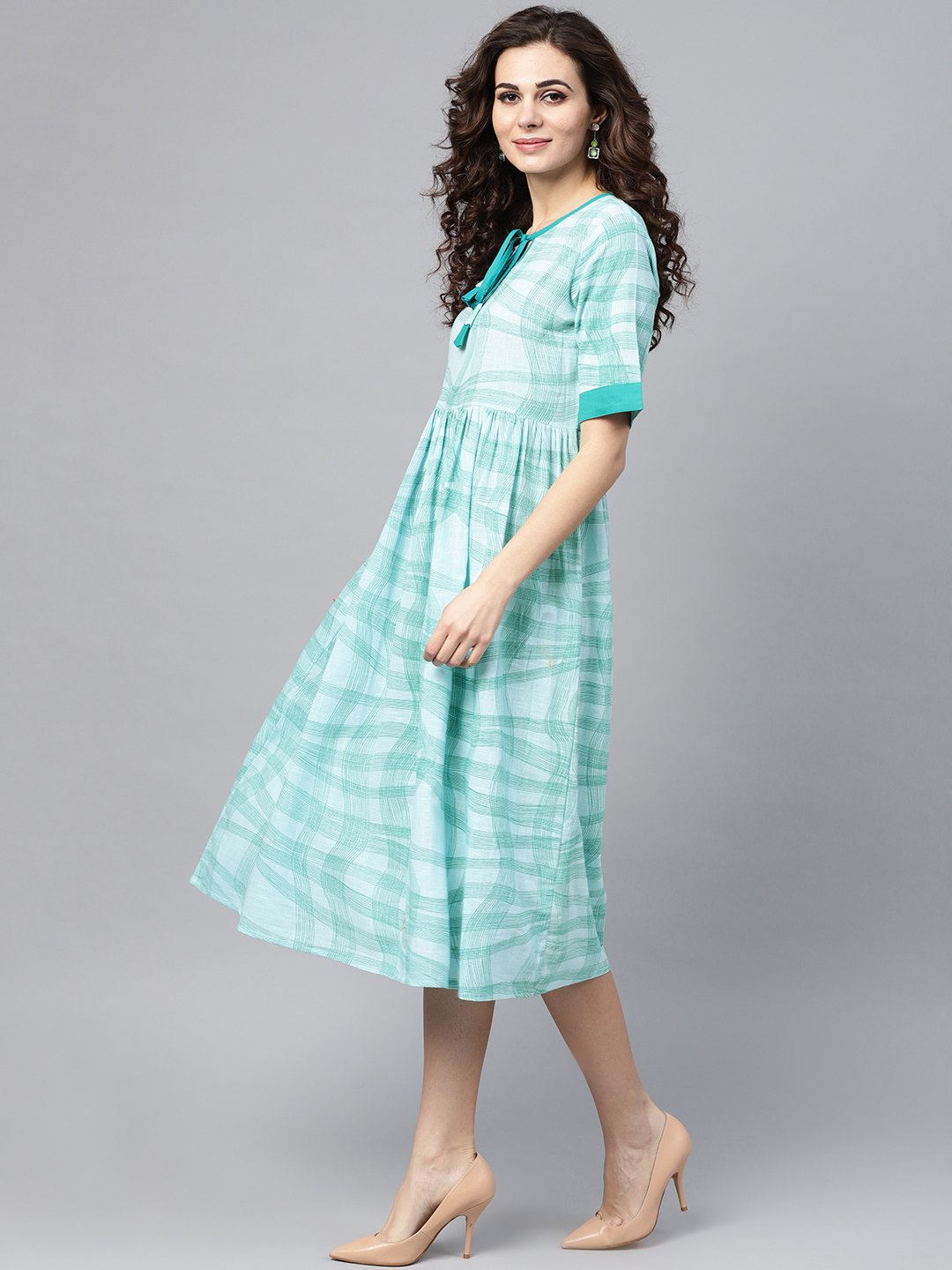 Women's Sky Blue Printed Round Neck With Keyhole Half Sleeve Dress