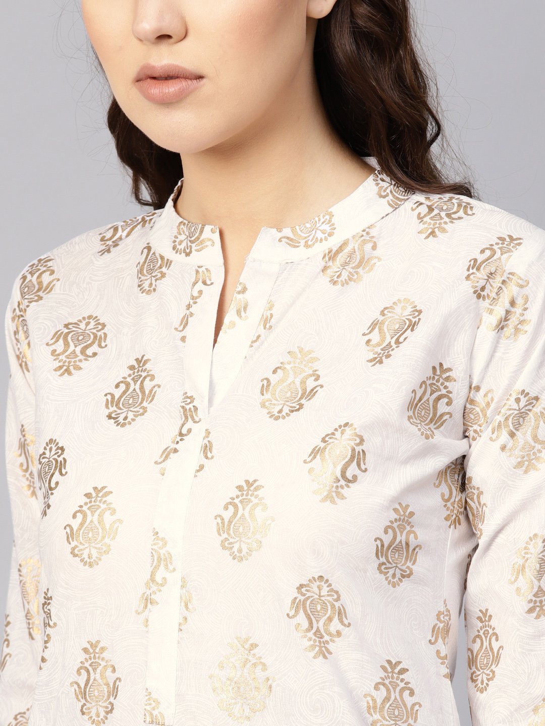 Women's White & Golden Printed Kurta With Skirt