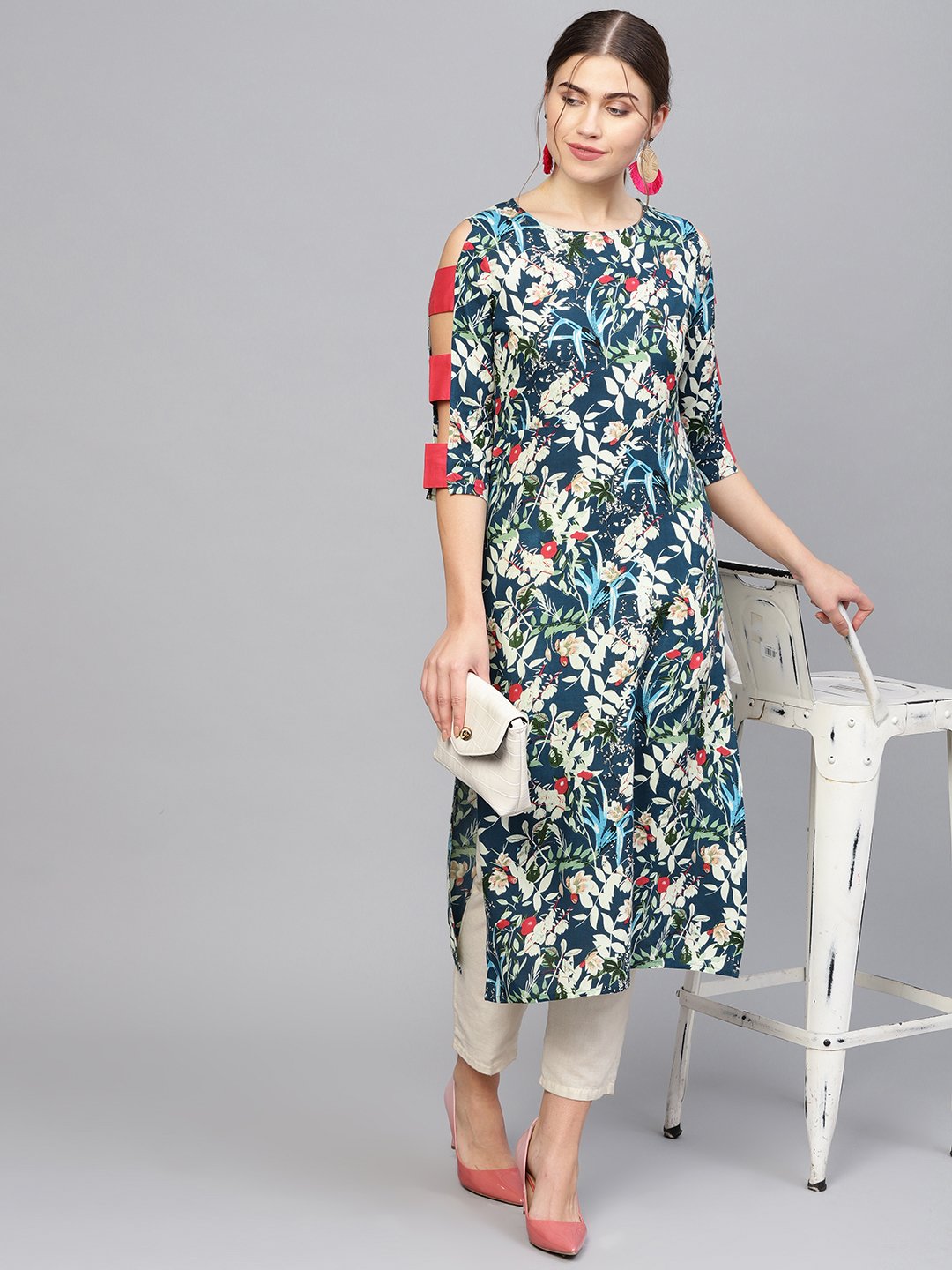 Women's Navy Blue & Green Printed Straight Kurta