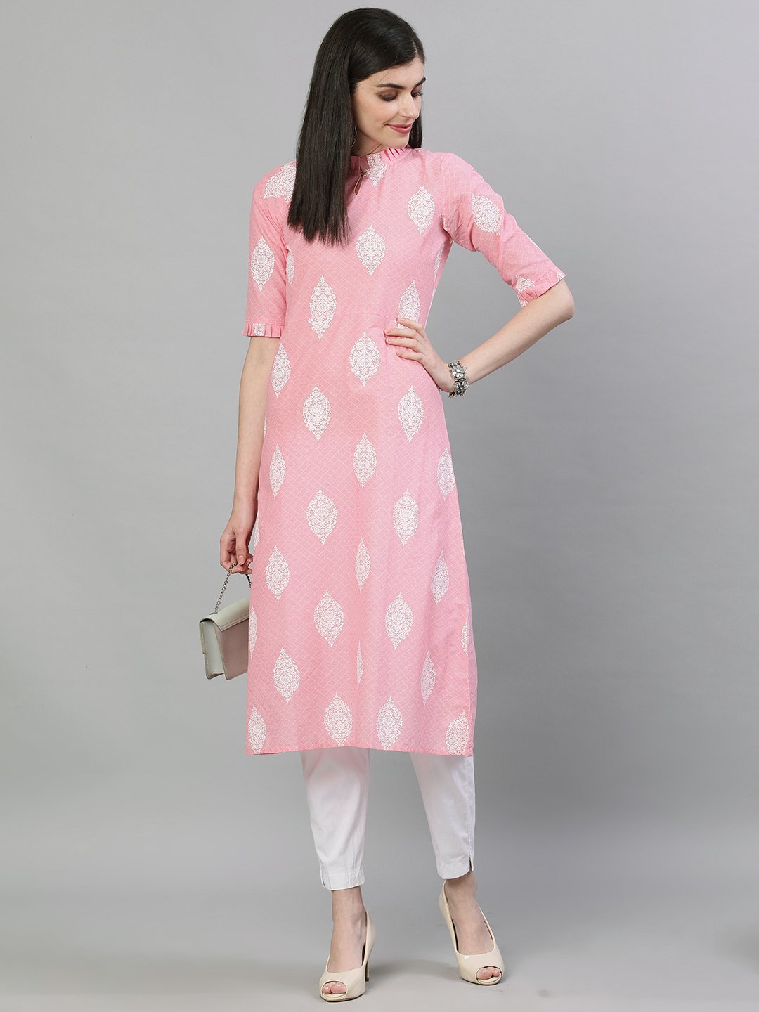 Women's Pink & White Printed Straight Kurta