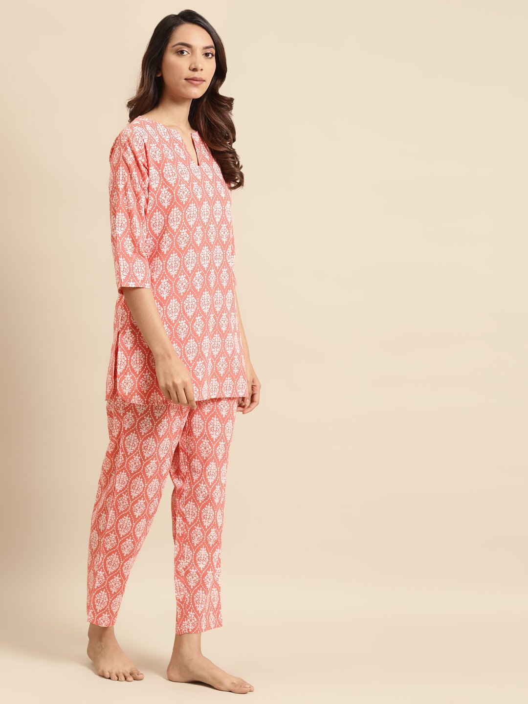 Women's Peach & Off White Printed Night Suit
