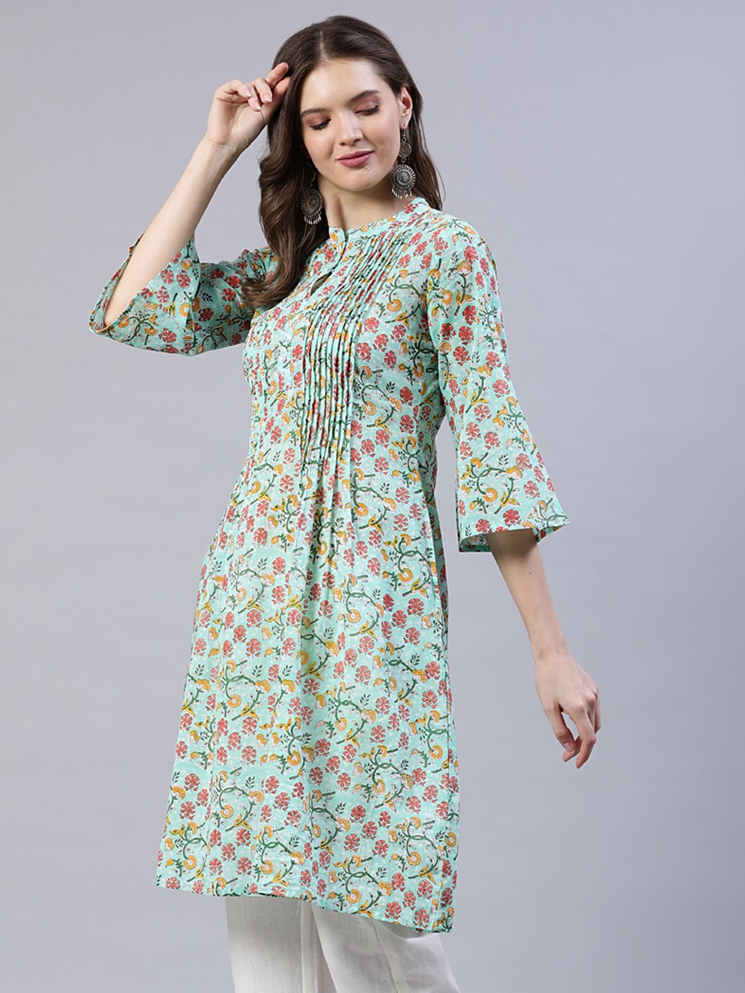 Women's Green Pleated A-Line Kurta With Three Quarter Sleeves