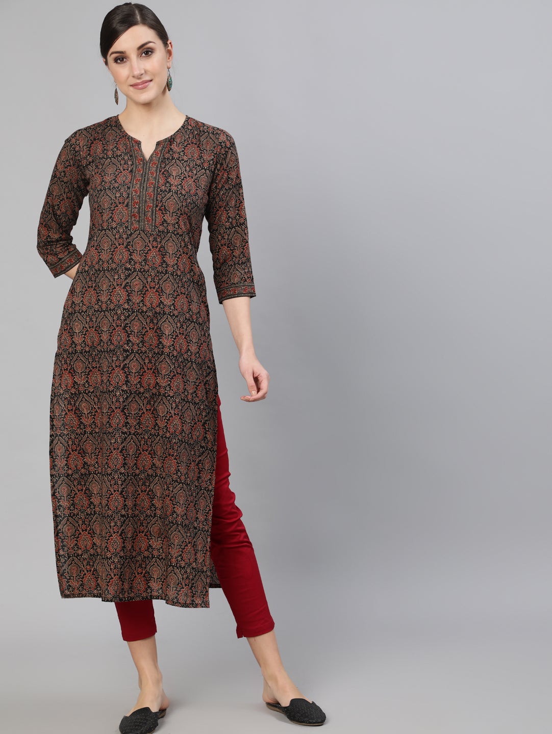 Women's Multi Printed Straight Kurta With Three Quarter Sleeves