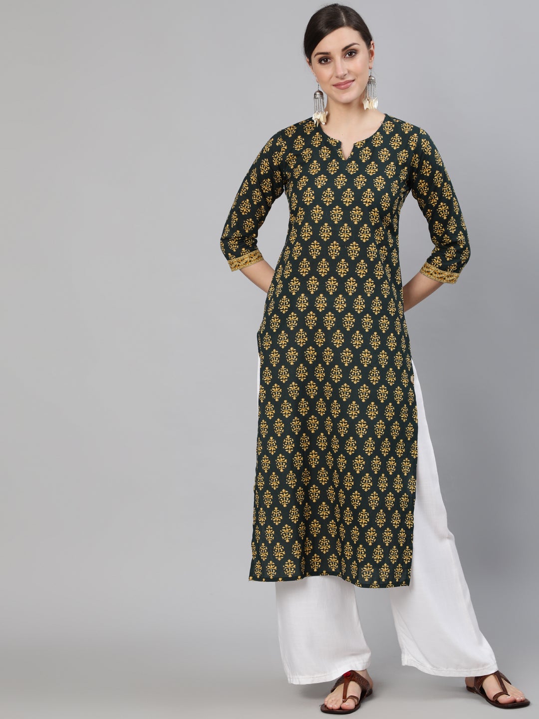 Women's Green Ethnic Printed Straight Kurta With Three Quarter Sleeves