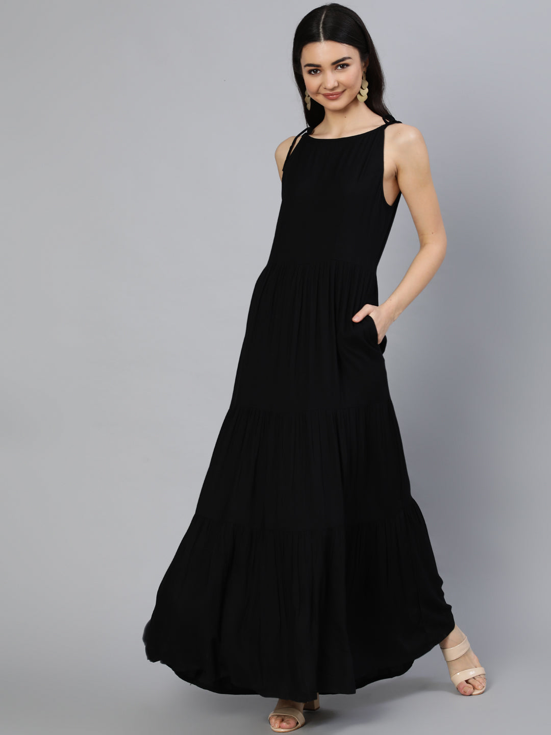 Women's Black Halter Neck Tiered Dress