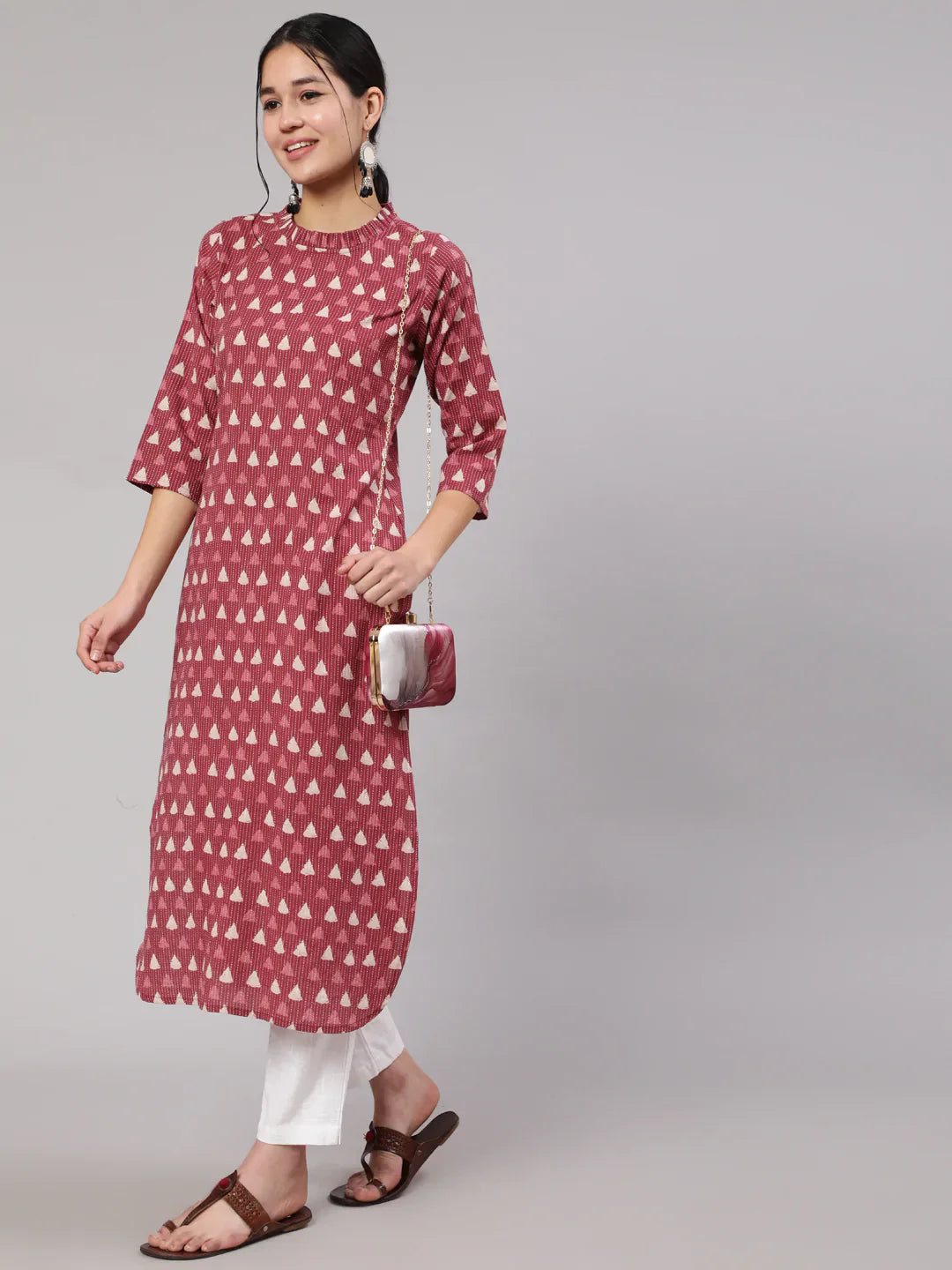 Women's Mauve Ethnic Printed Straight Kurta With Three Quarter Sleeves