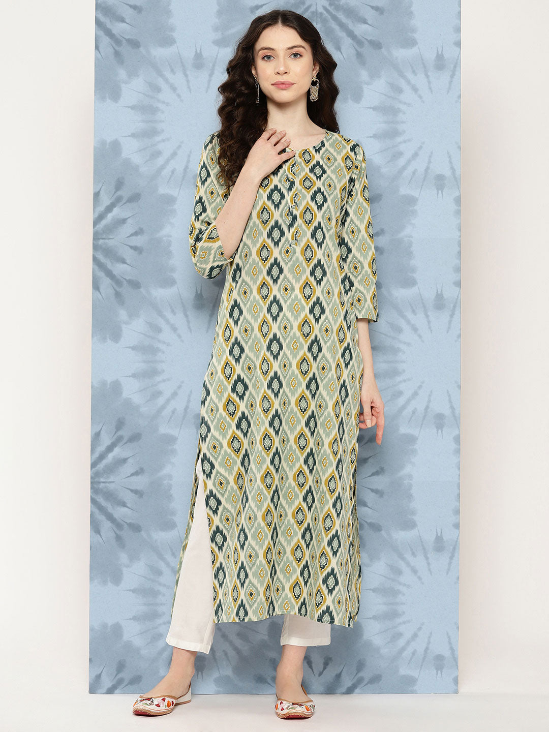 Women's Multi Ikat Printed Straight Kurta with Three Quarter Sleeves