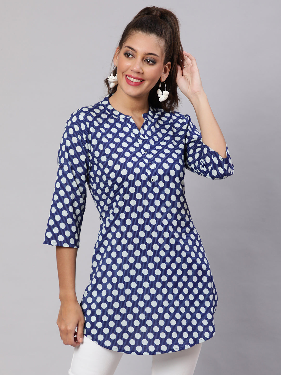 Women's Blue Straight Tunic With Three Quaretr Sleeves