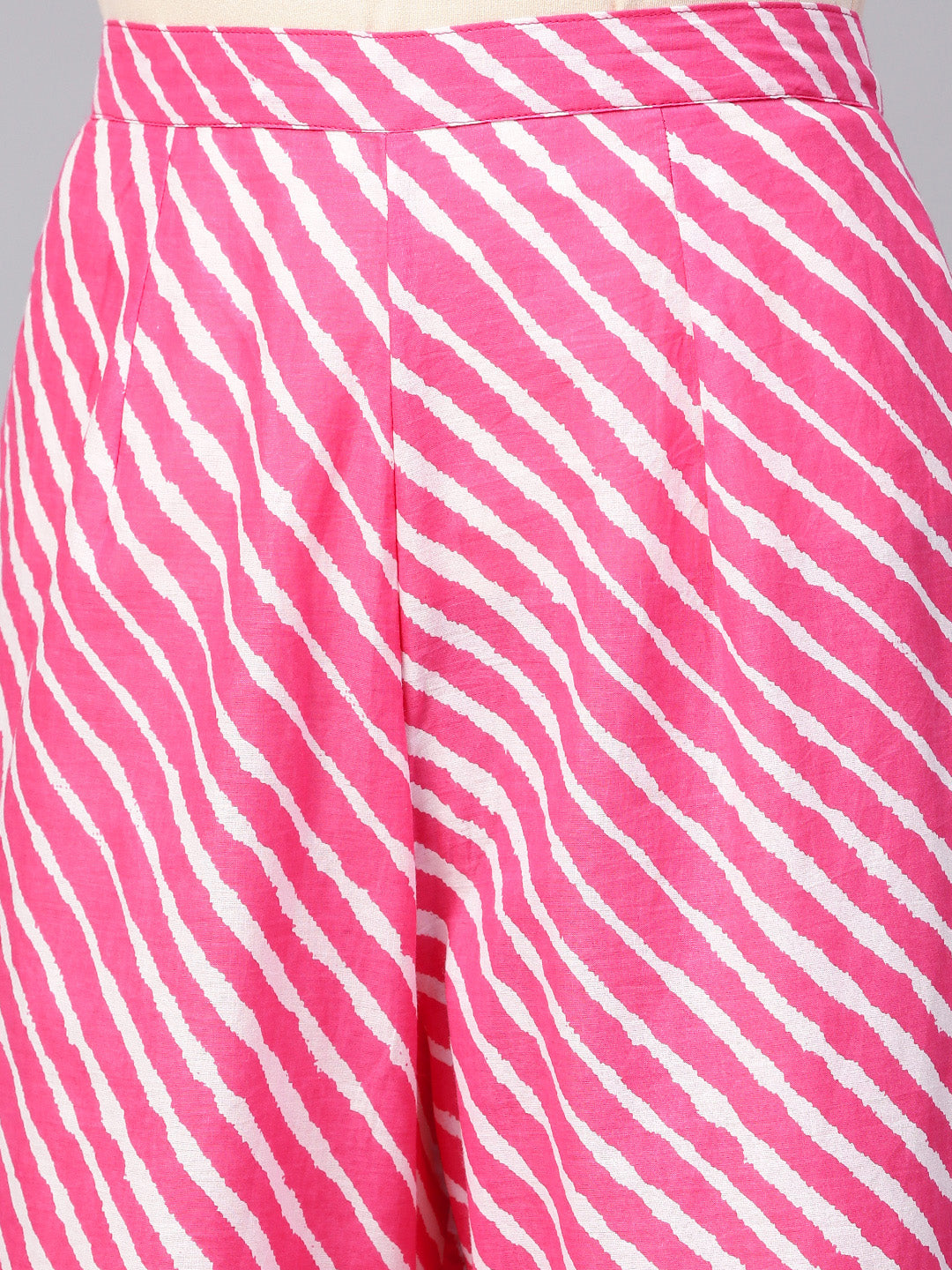 Women's Pink And White Bandhani Print Kurta With Palazzos