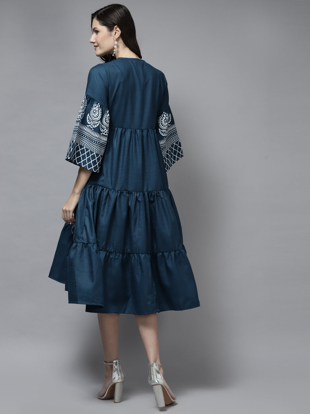 Women's Blue Printed Dress With Ruffle Detailing