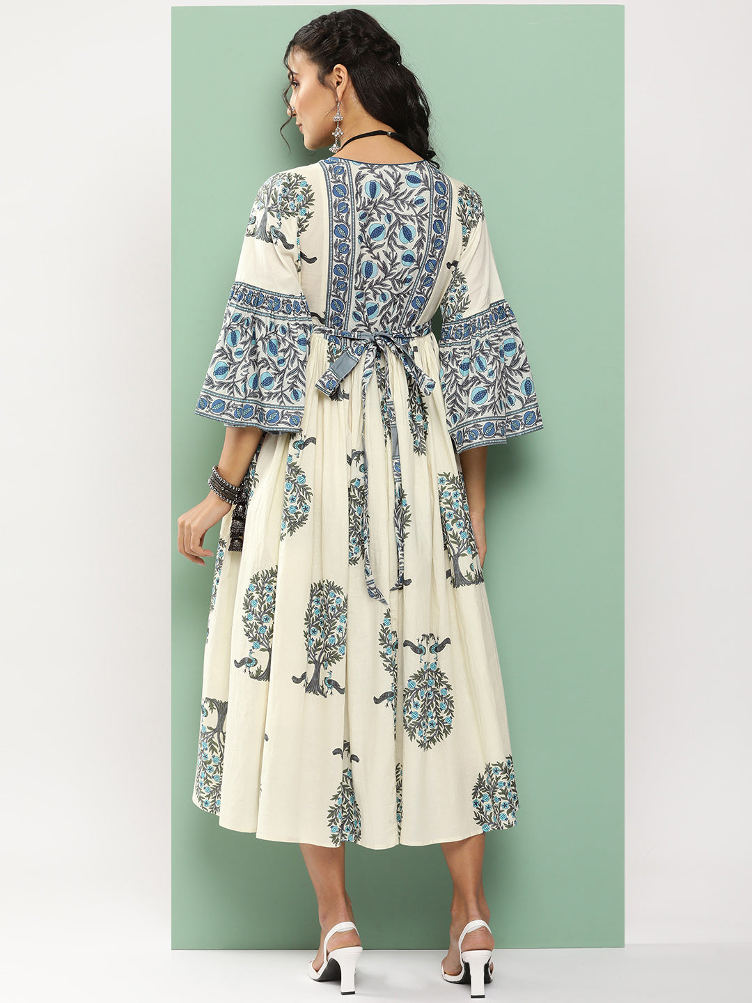 Women's Off-White Printed Long Dress With Waist Belt