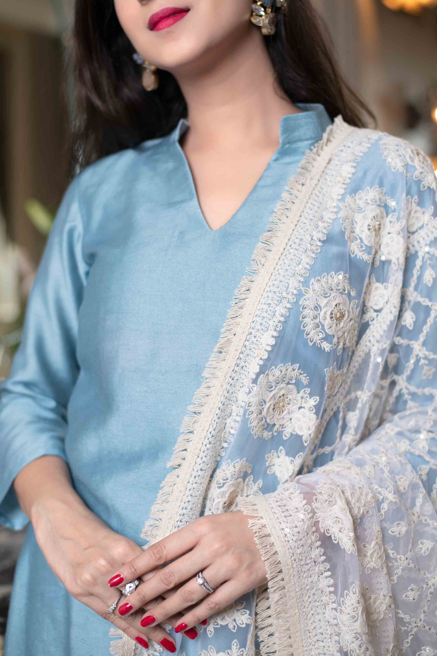 Women's White Thread Work Dupatta With Kurta Set
