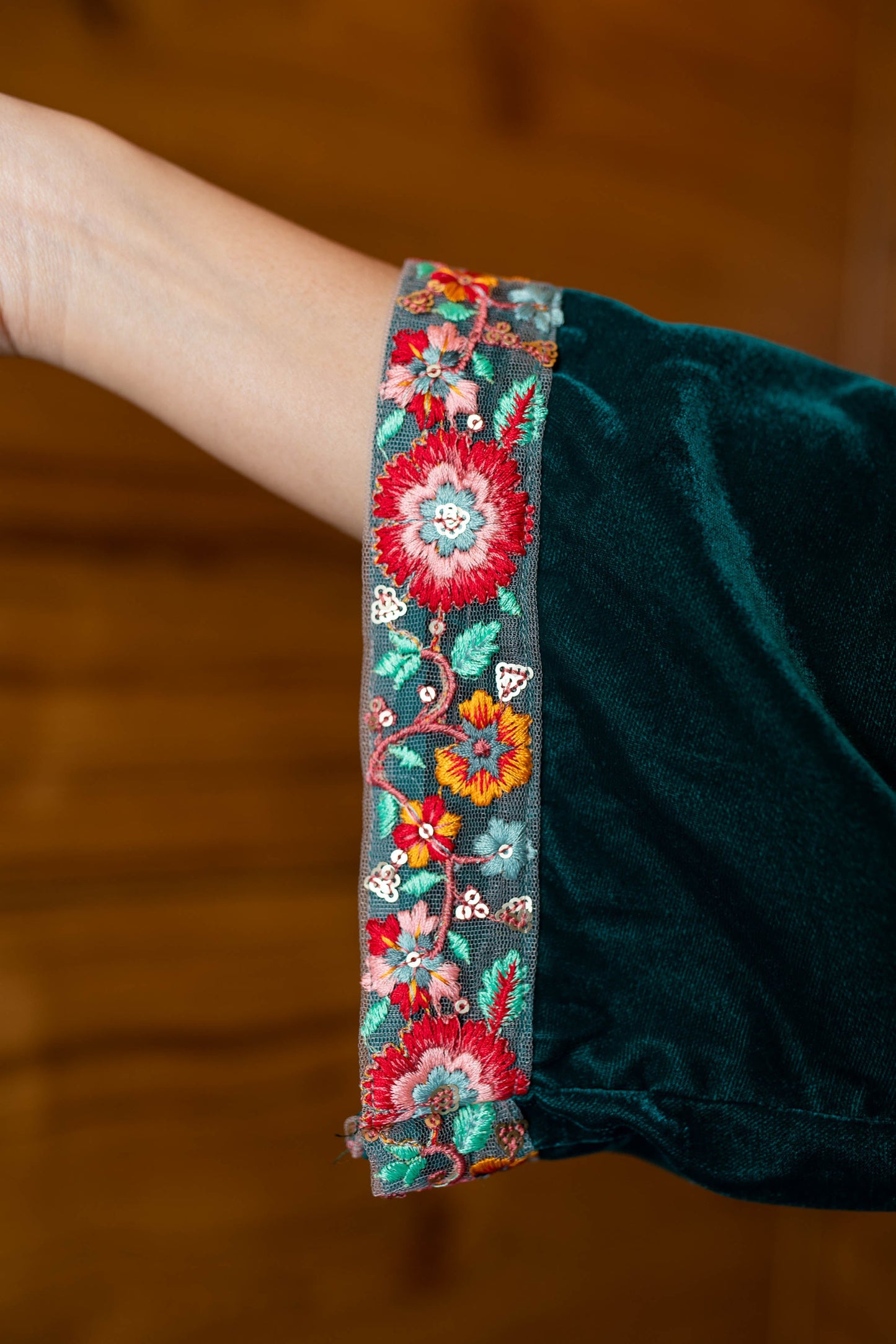 Women's Turquoise Velvet Kurta Set