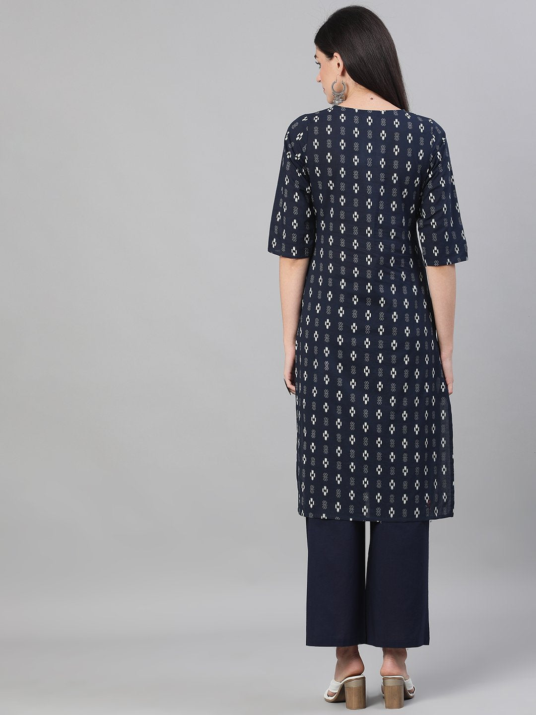 Women's Navy Blue Three-Quarter Sleeves Straight Kurta With Palazzo And Pockets