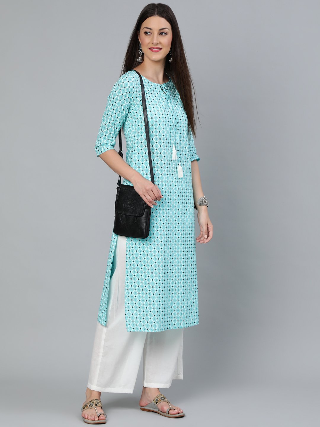 Women's Aqua Blue Geometric Printed Straight Kurta With Three Quarters Sleeves