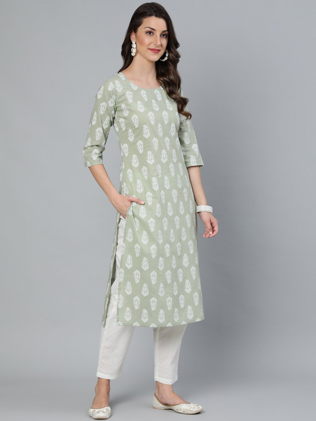 Women's Sage Green & Off-White Printed Straight Kurta With Plazzo & Dupatta
