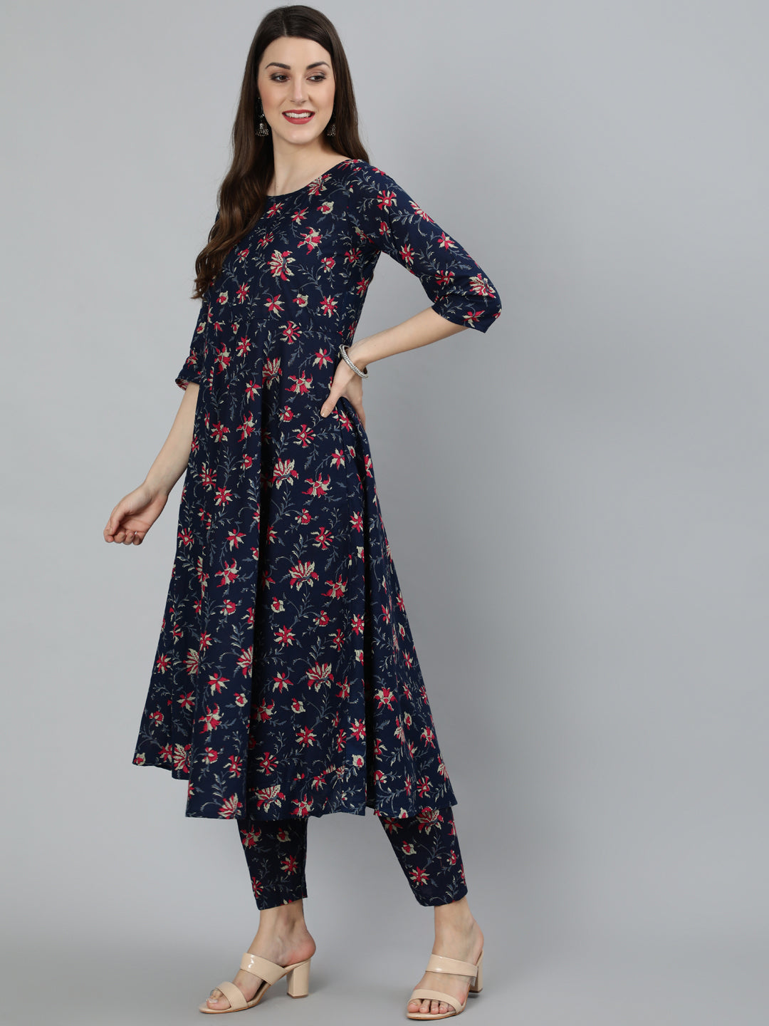 Women's Navy Blue & Pink Floral Printed Flared Kurta And Trouser With Dupatta