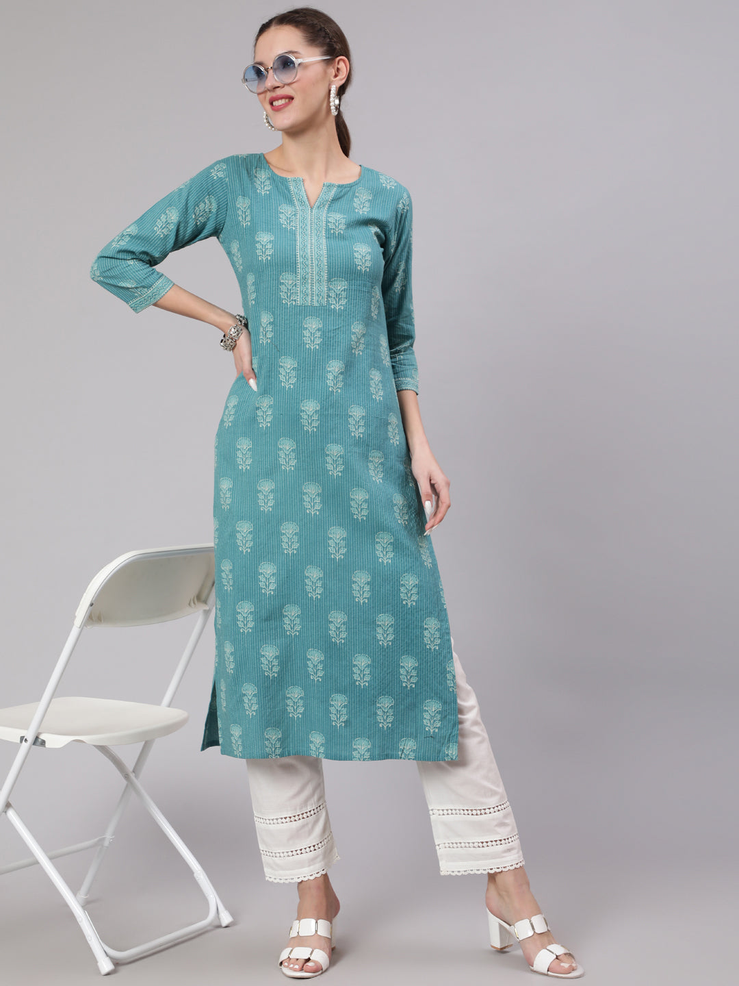 Women's Sea Green Printed Straight Kurta With White Solid Trouser