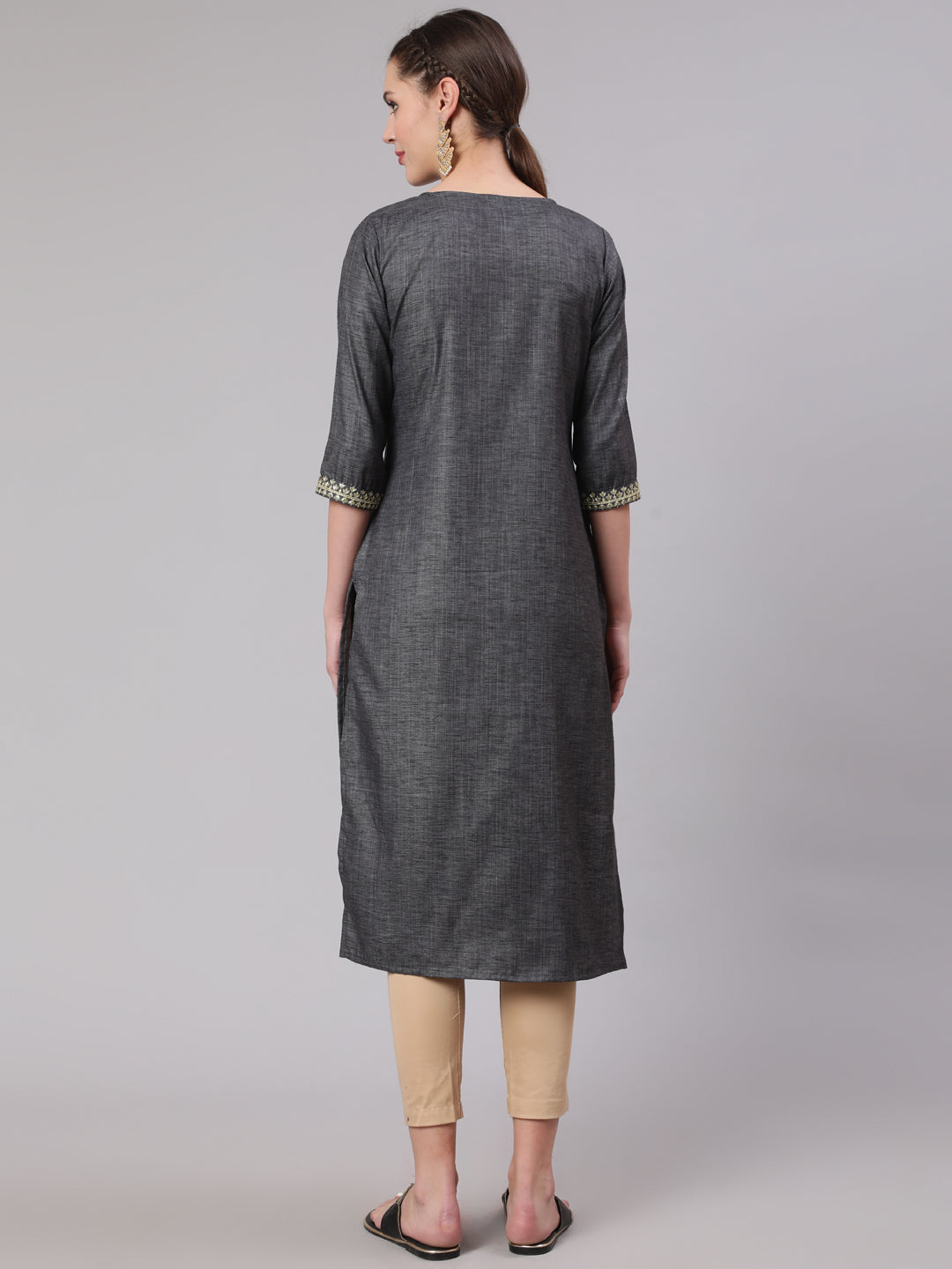 Women's Grey Embridered Straight Kurta With Three Quarter Sleeves