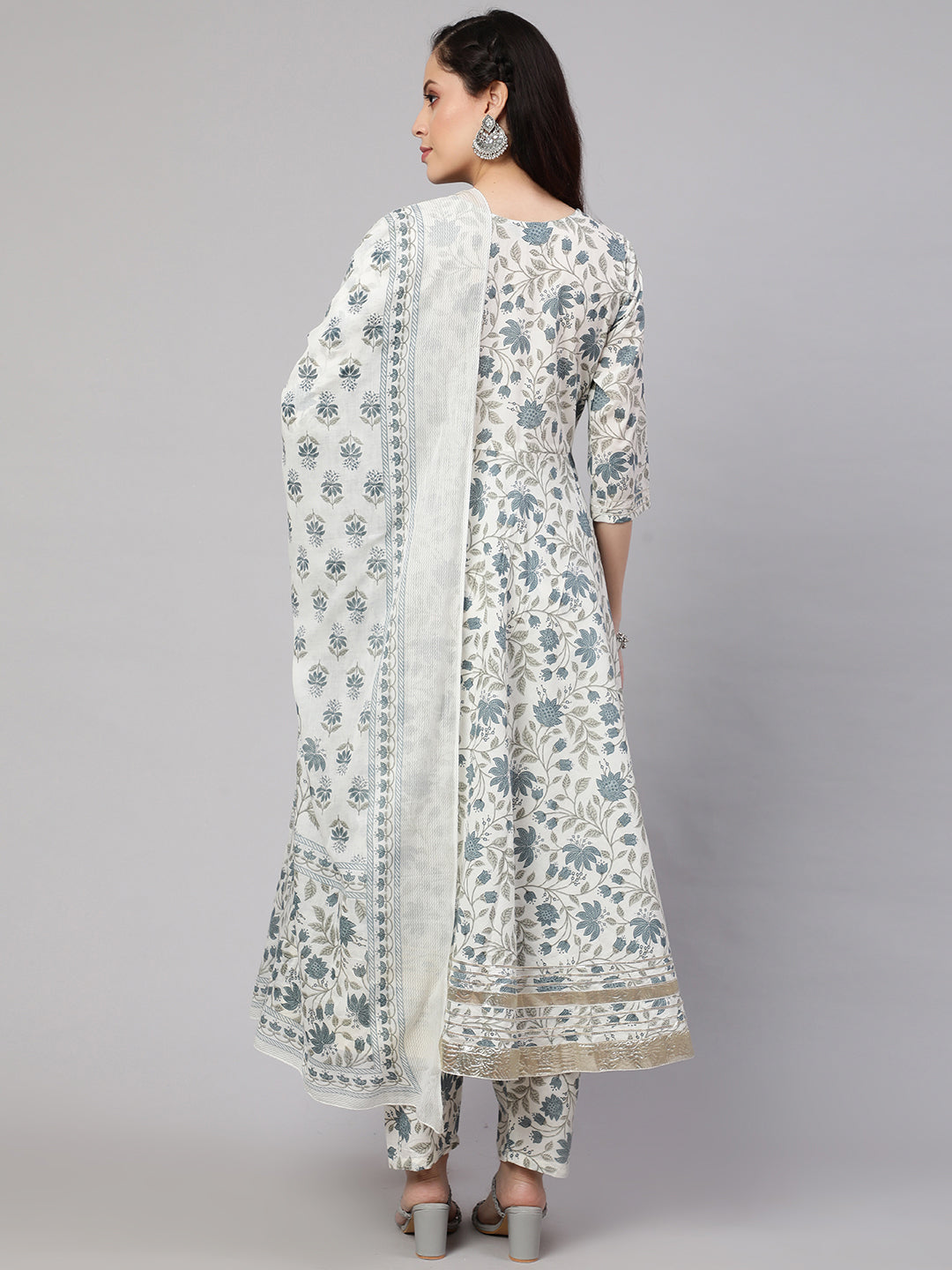 Women's Off-White Floral Printed Flared Kurta With Trouser And Dupatta