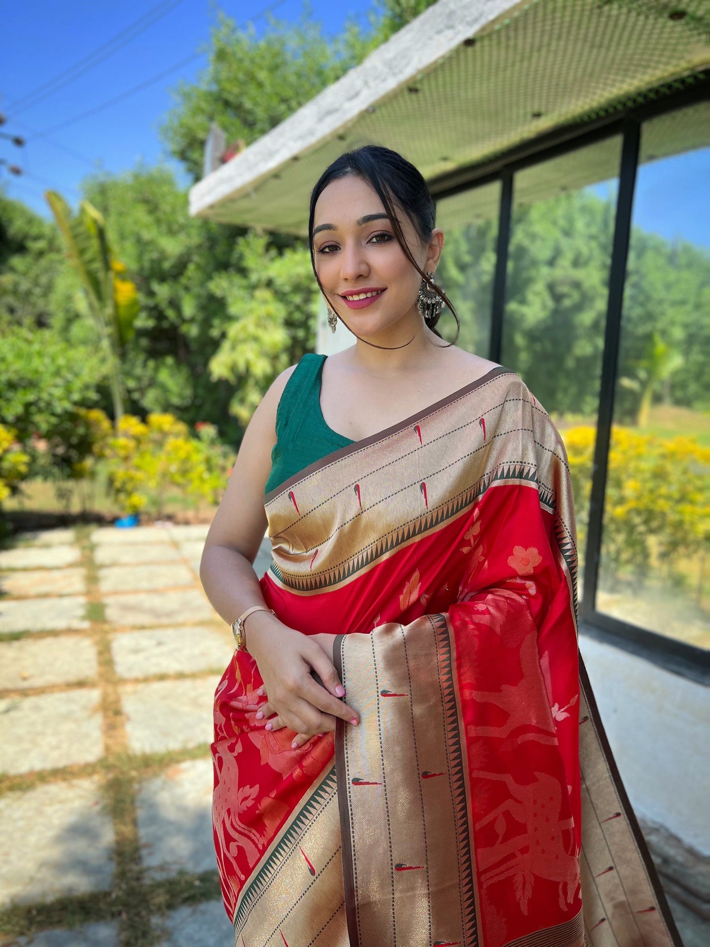 Women's Red Gauri Paithani Silk Pichwai Woven Saree