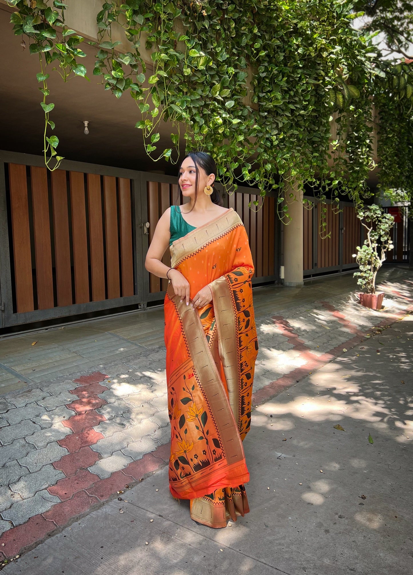 Women's Orange Titli Royal Paithani Silk Zari Woven Saree