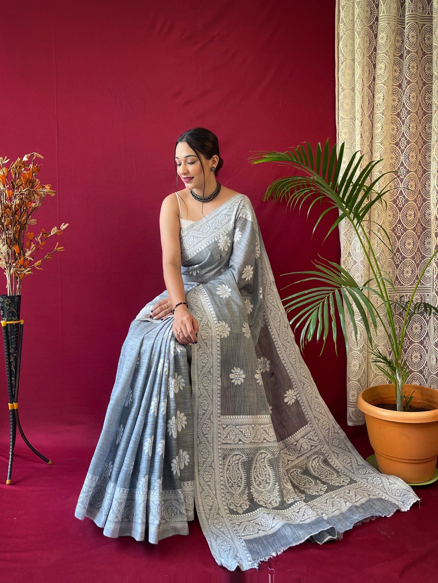 Women's Linen Lucknowi Woven Saree Grey