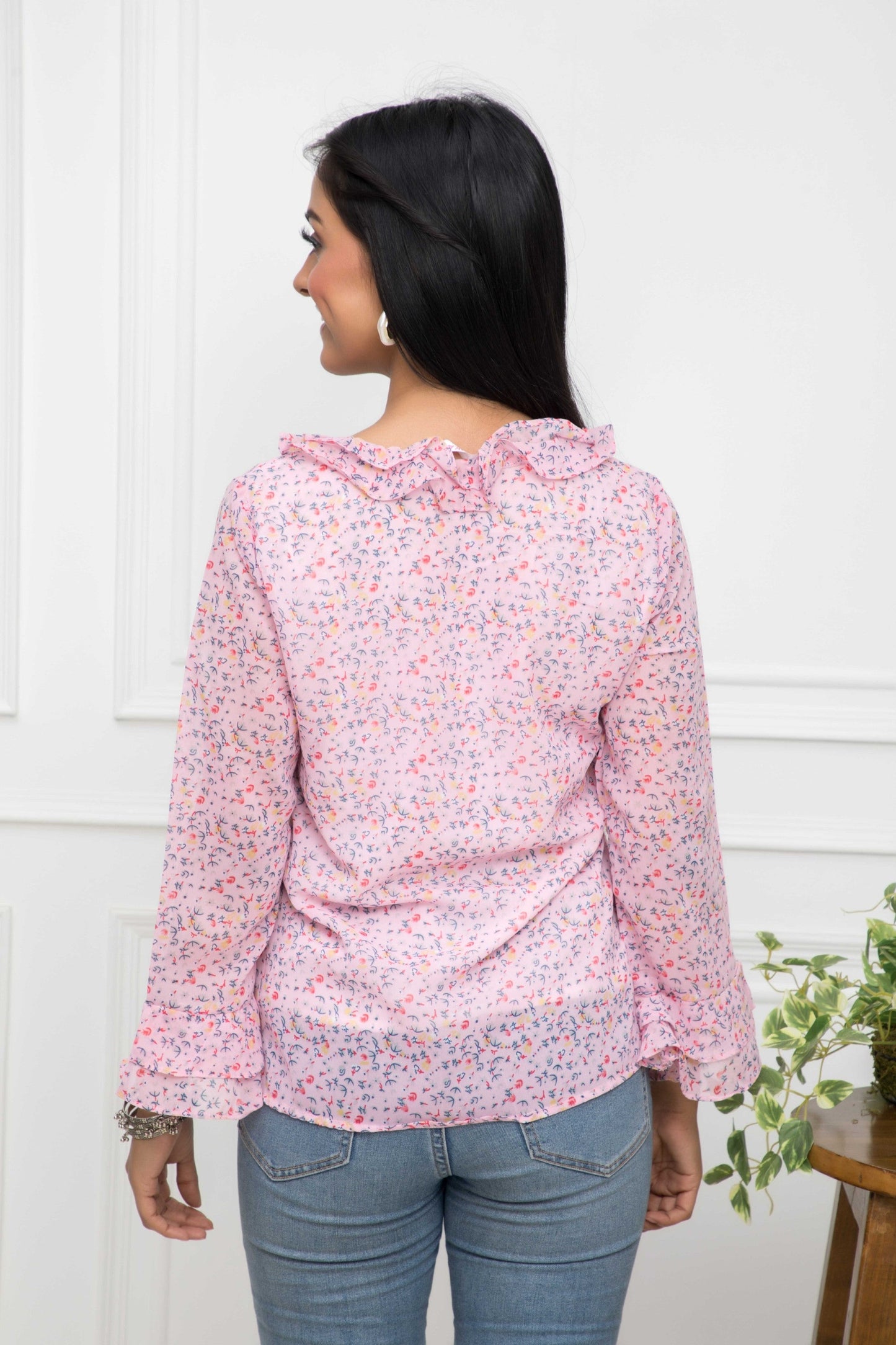 Women's Pink Floral V-Neck Regular Sleeves Synthetic Georgette Top