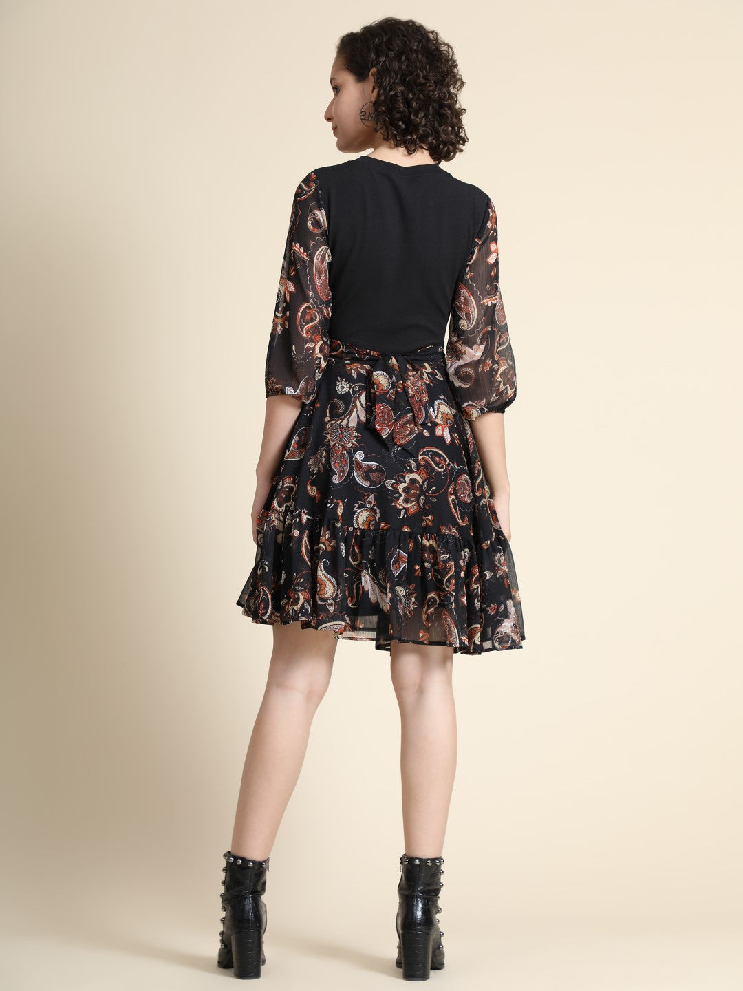 Color_Black