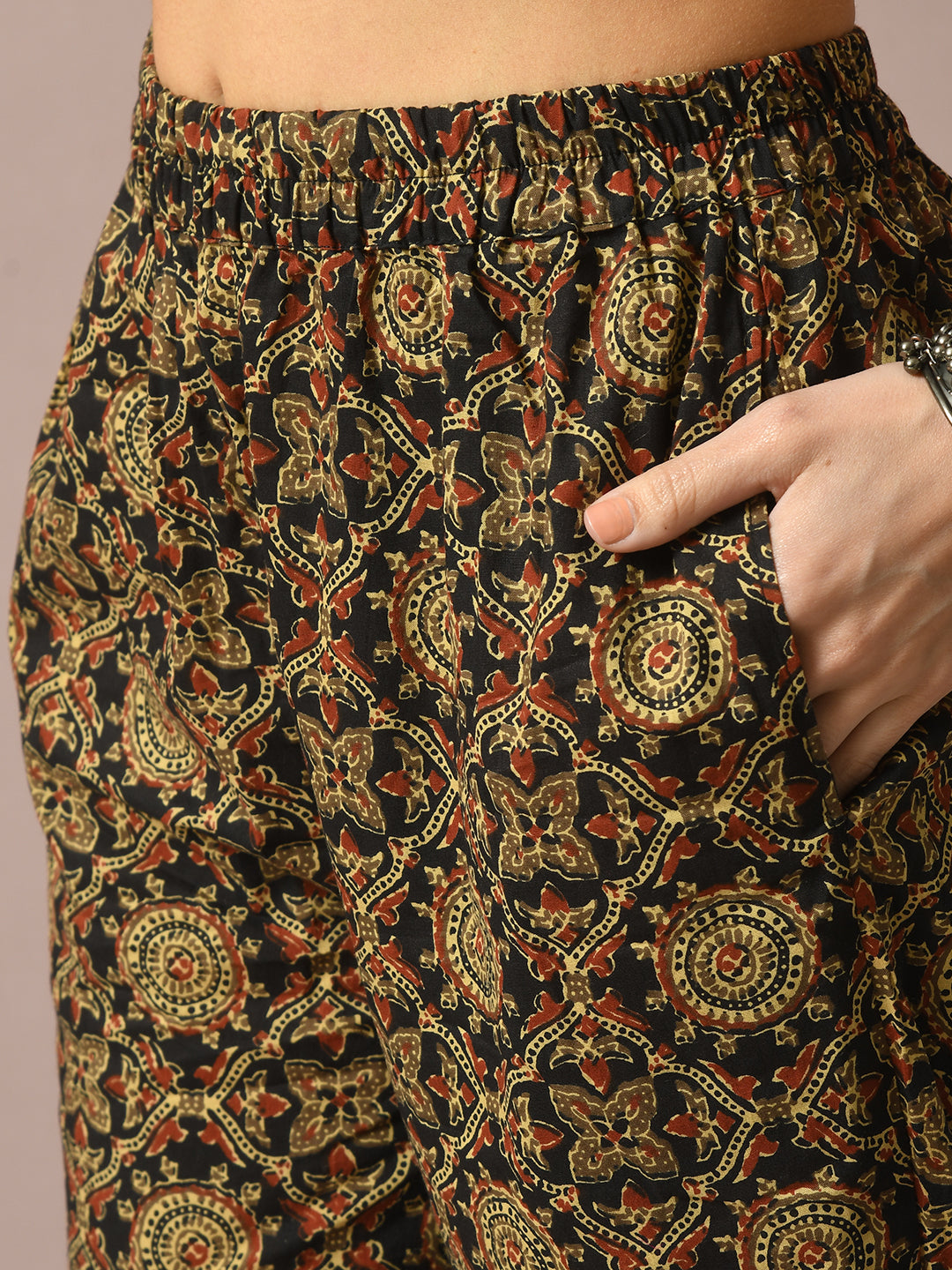 Women's Multi Printed Cotton Straight Party Kurta Sets