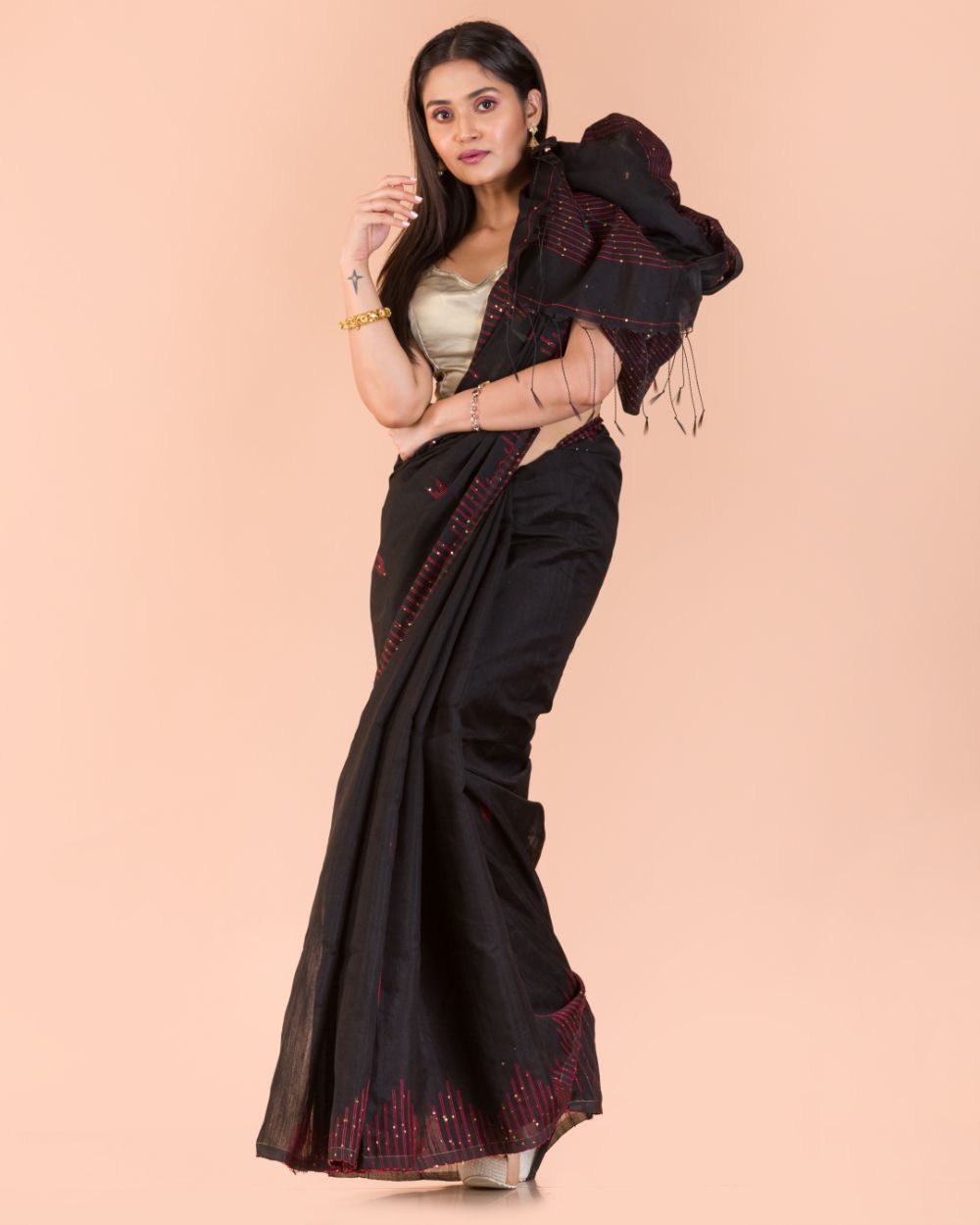 Women's Black Cotton Blend Handloom Jamdani Saree