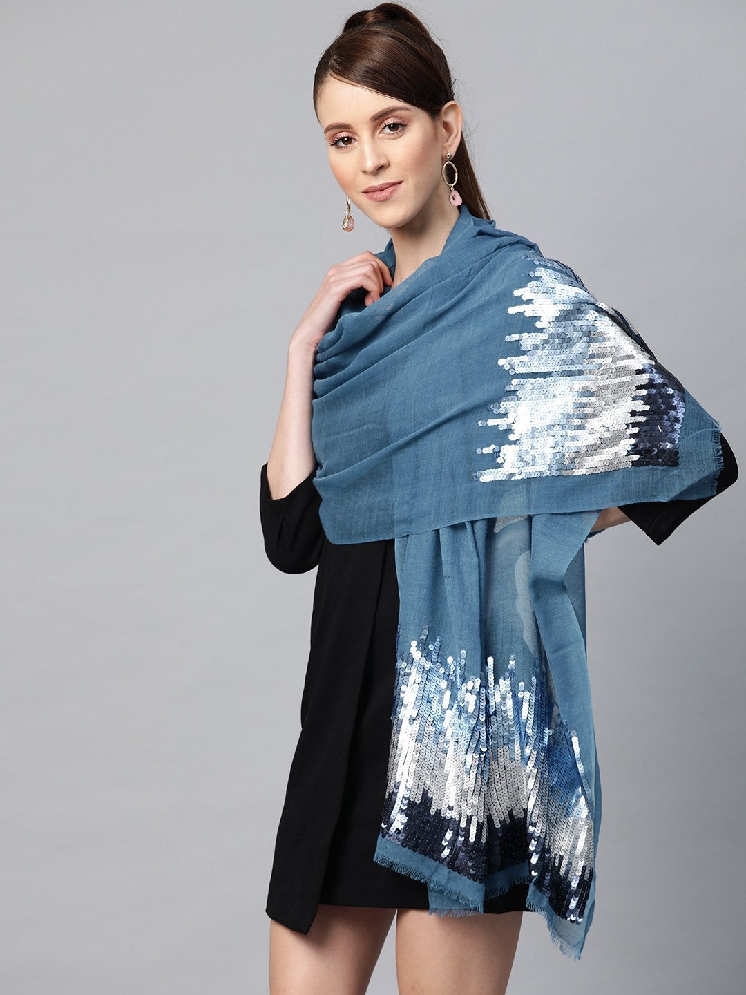 Women's Blue Poly Wool Sequence Stole