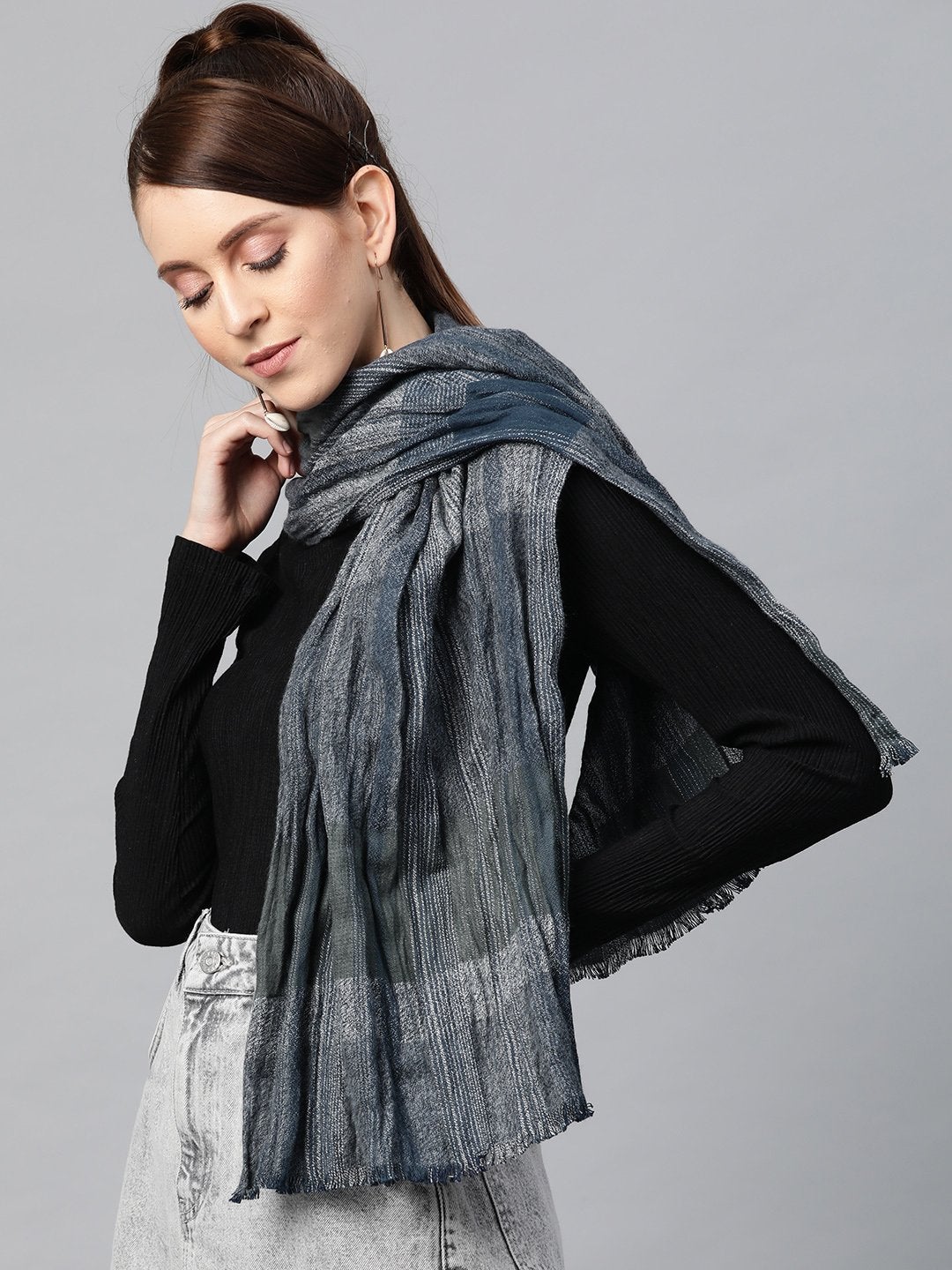 Women's Multicolour Stripes Poly Wool Stole