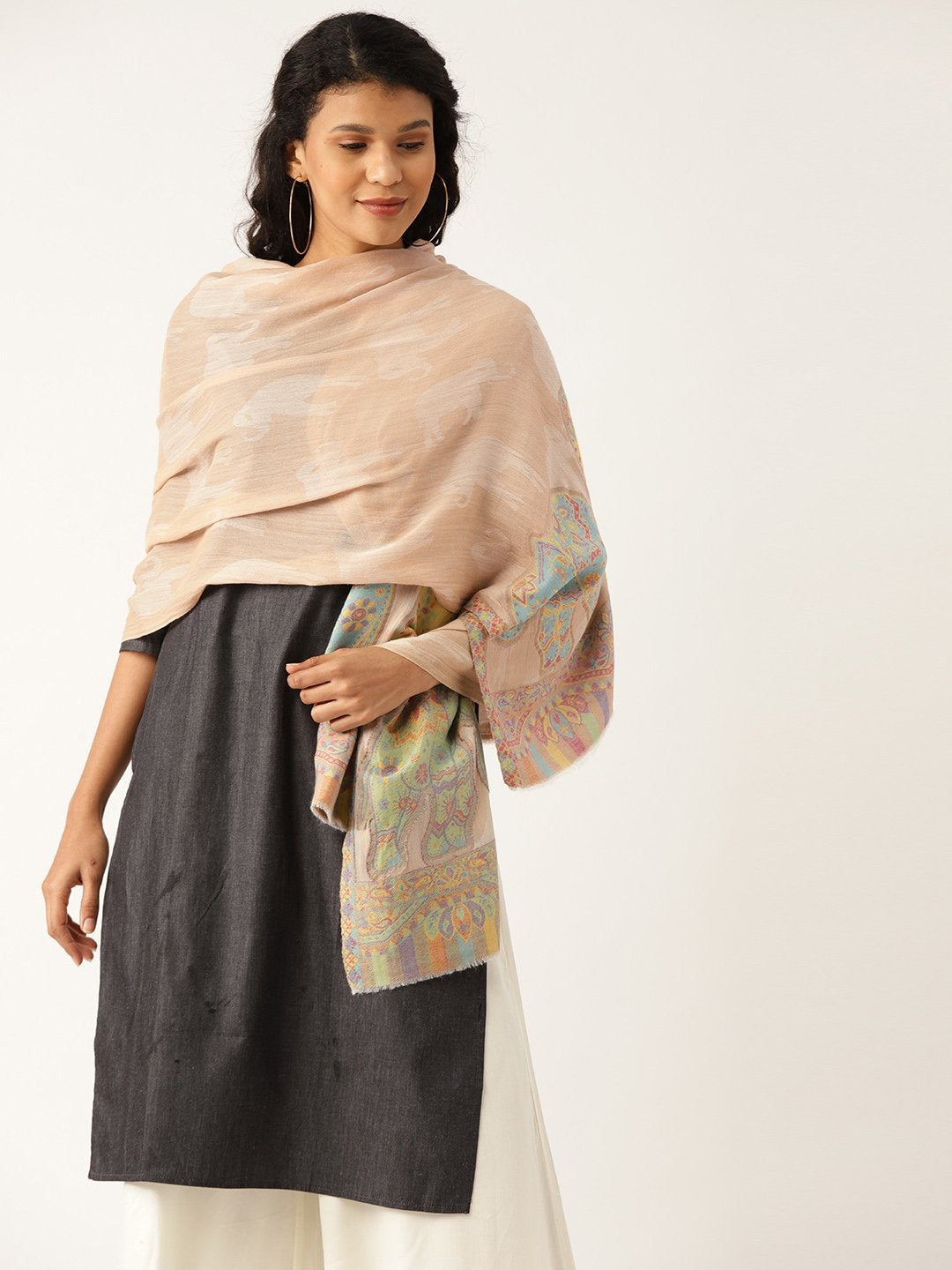 Women's Beige Fine Wool Elephant Border Stole