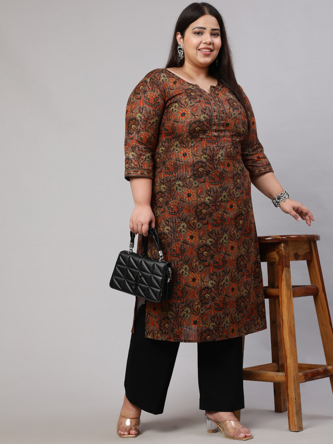 Women's Plus Size Multi Printed Straight kurta with Three Quarters Sleeves