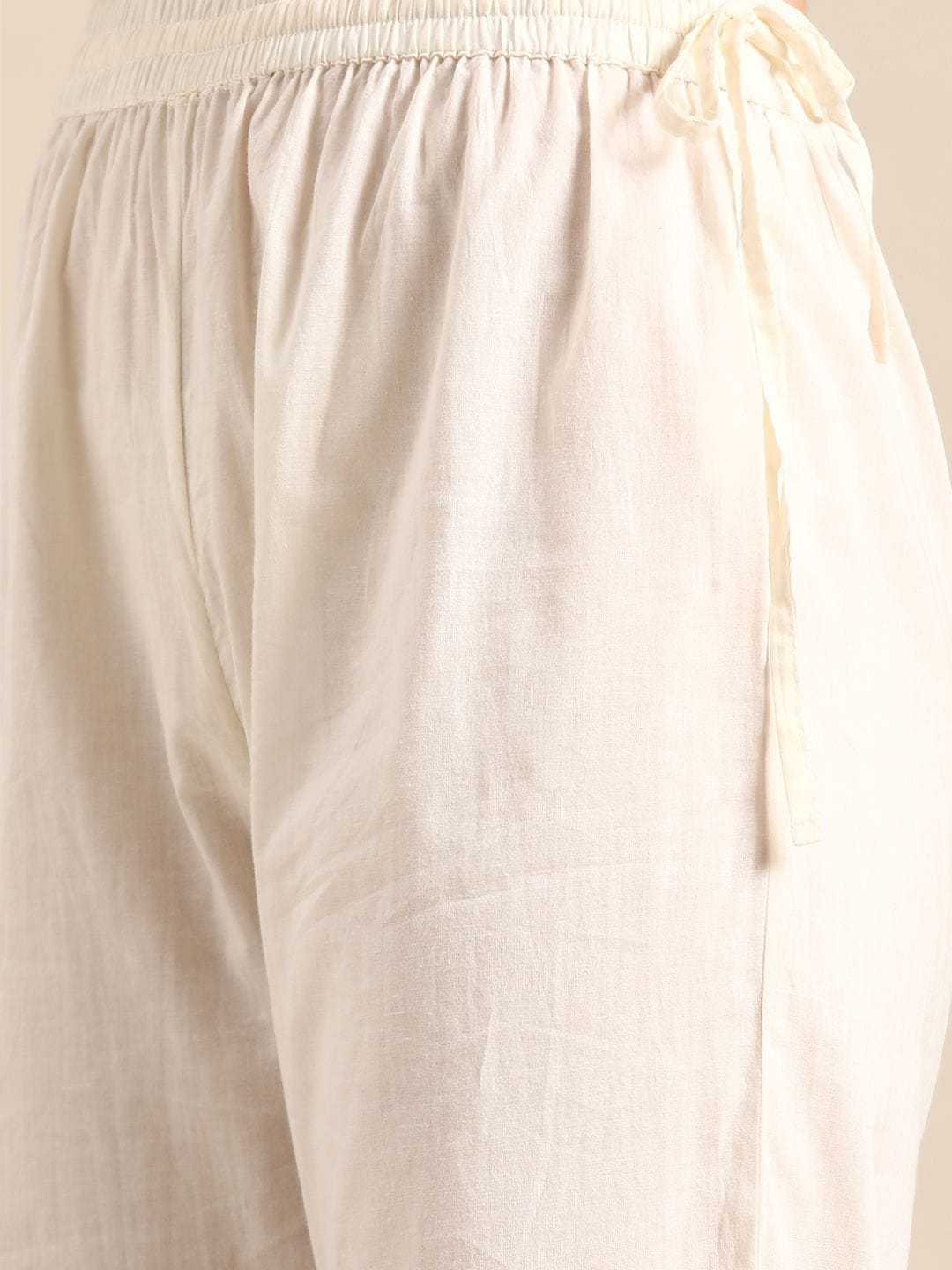 Women's Off-White Embroidered Kurta With Palazzos